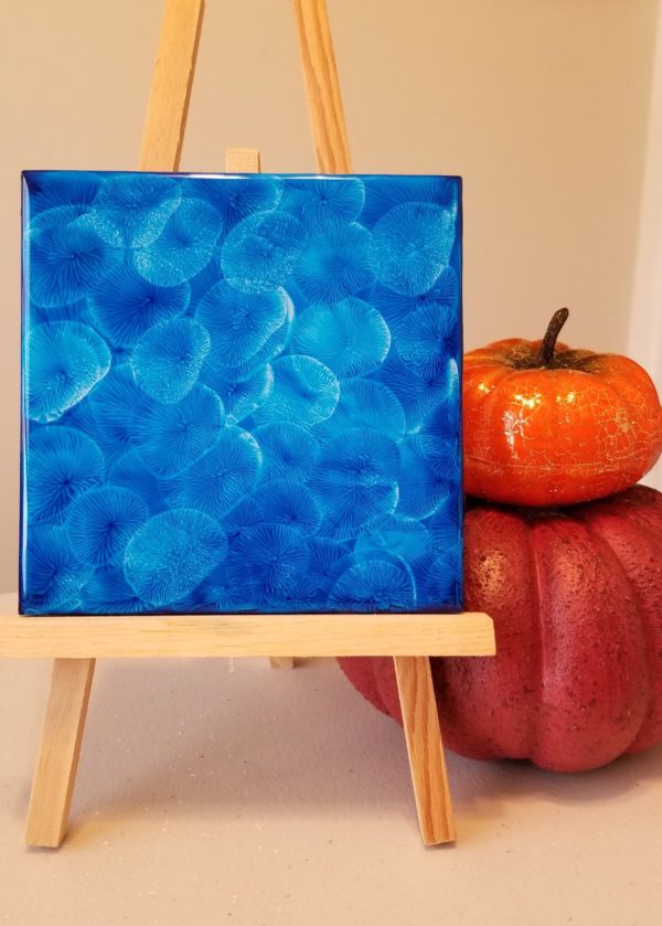 6x6 Tile Balloon Kiss Technique in Blue